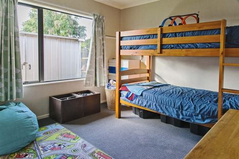 Photo of property in 19 Croftview Road, Wattle Downs, Auckland, 2103