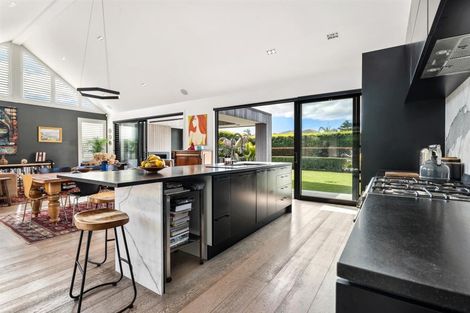 Photo of property in 15 Wrybill Way, Point Wells, 0986