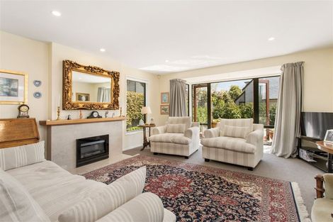 Photo of property in 2/124 Leinster Road, Merivale, Christchurch, 8014