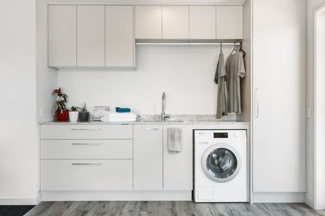 Photo of property in 17 Quigley Crescent, Cromwell, 9310