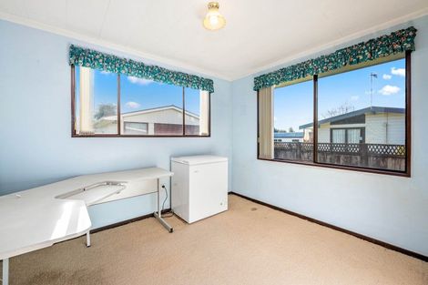 Photo of property in 34 Neri Crescent, Pomare, Rotorua, 3015