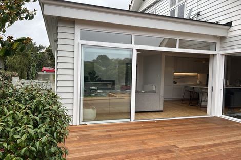 Photo of property in 64 Cashmere Avenue, Khandallah, Wellington, 6035