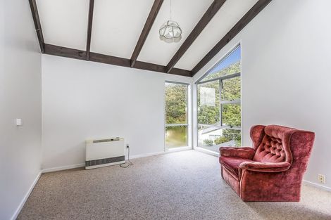 Photo of property in 7a Buxton Avenue, Karori, Wellington, 6012