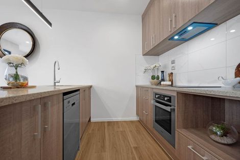 Photo of property in 21 Korokio Lane, Henderson, Auckland, 0612