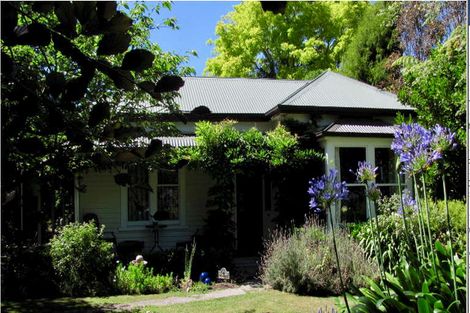 Photo of property in 11 Bowling Road, Greenmeadows, Napier, 4112