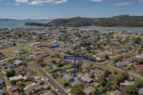 Photo of property in 3 Nicholas Avenue, Whitianga, 3510