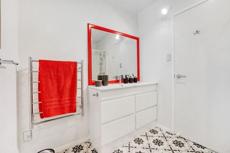 Photo of property in 96 Glenvar Road, Torbay, Auckland, 0630