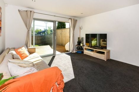Photo of property in 1/251 Kilmore Street, Christchurch Central, Christchurch, 8011