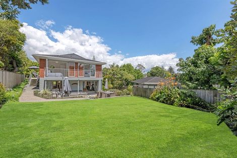 Photo of property in 5 Liston Crescent, Cockle Bay, Auckland, 2014