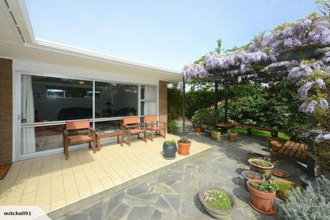 Photo of property in 45 Crofton Road, Harewood, Christchurch, 8051