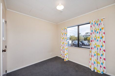 Photo of property in 28 Peppertree Glade, Kelvin Grove, Palmerston North, 4414