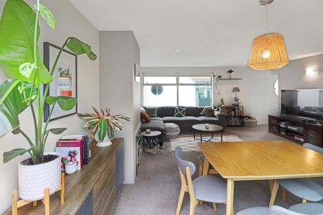 Photo of property in 1b/10 Park Avenue, Epuni, Lower Hutt, 5011