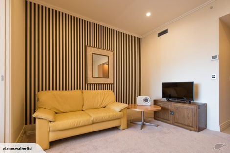 Photo of property in The Metropolis Apartments, 809/1 Courthouse Lane, Auckland Central, Auckland, 1010