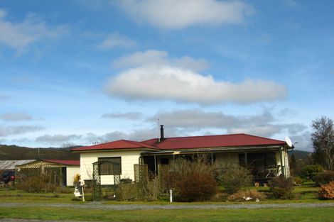 Photo of property in 108-110 Buller Road, Reefton, 7830