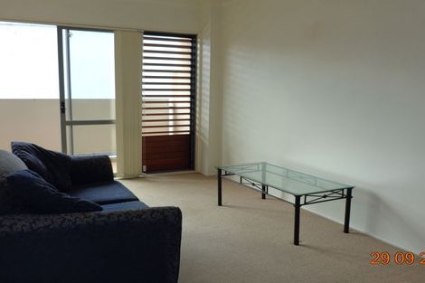 Photo of property in 12d/30 Westward Ho, Glen Eden, Auckland, 0602