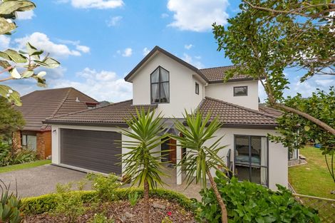 Photo of property in 6 Saunders Close, Whitby, Porirua, 5024