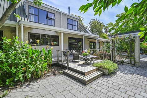 Photo of property in 115a Frederick Street, Mayfair, Hastings, 4122