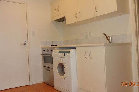 Photo of property in 12d/30 Westward Ho, Glen Eden, Auckland, 0602