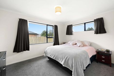 Photo of property in 26 Aldershot Place, Nawton, Hamilton, 3200