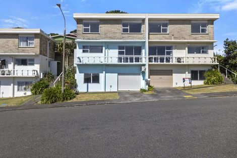 Photo of property in 27a Port View Crescent, Moturoa, New Plymouth, 4310