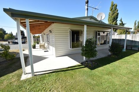 Photo of property in 35 Tekapo Drive, Twizel, 7901