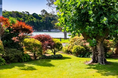 Photo of property in 46 Whakapaki Street, Urenui, 4375