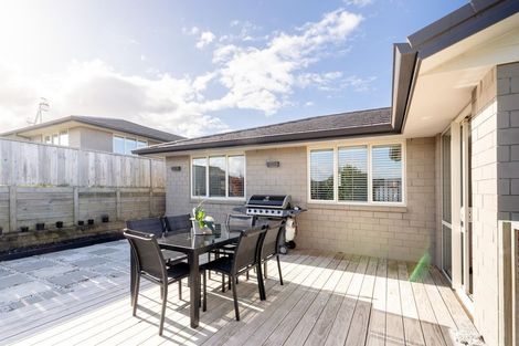 Photo of property in Waterview Estate, 86/4 Greystone Place, Omokoroa, 3114