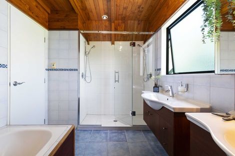 Photo of property in 330 Gun Club Road, Pukekohe, 2676