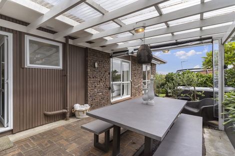 Photo of property in 9 Culver Terrace, Howick, Auckland, 2014