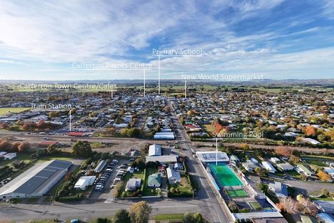 Photo of property in 134 Pembroke Street, Carterton, 5713