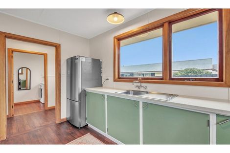 Photo of property in 9 Weston Place, Rangiora, 7400