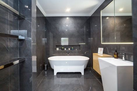 Photo of property in 4-6 Mole Street, Greytown, 5712