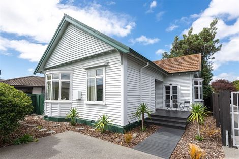 Photo of property in 108 Innes Road, St Albans, Christchurch, 8052