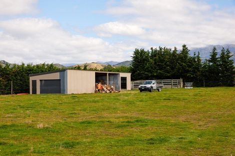 Photo of property in 10 Lake Hills Road, Inland Road, Kaikoura, 7373