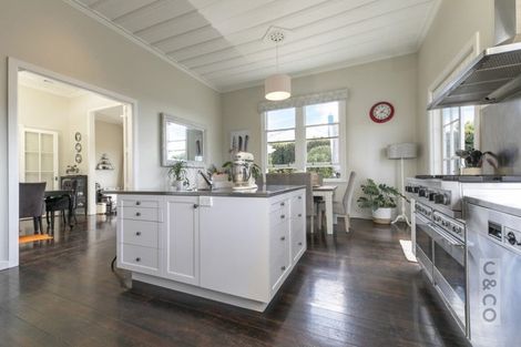 Photo of property in 25 George Street, Riverhead, 0820