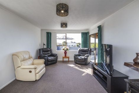 Photo of property in 28 Heatherlea Heights, Feilding, 4702