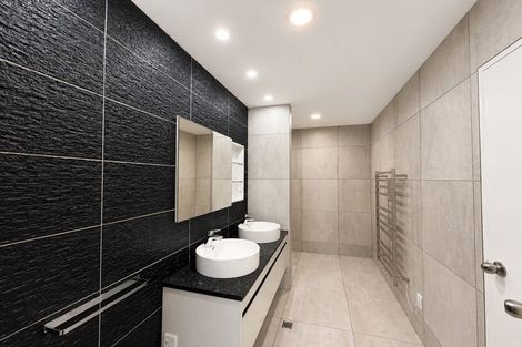 Photo of property in 8/9 Freeman Way, Manukau, Auckland, 2104
