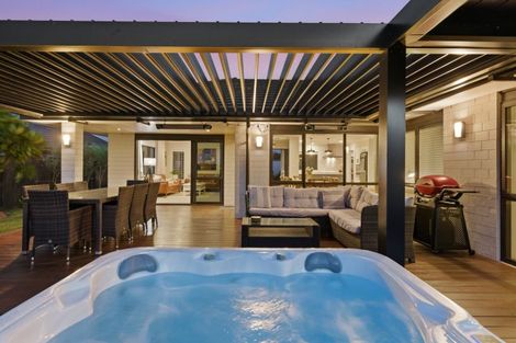 Photo of property in 7 Senecio Way, Papamoa Beach, Papamoa, 3118