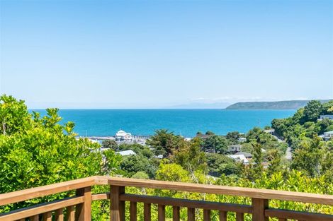 Photo of property in 11 Reserve Road, Plimmerton, Porirua, 5026