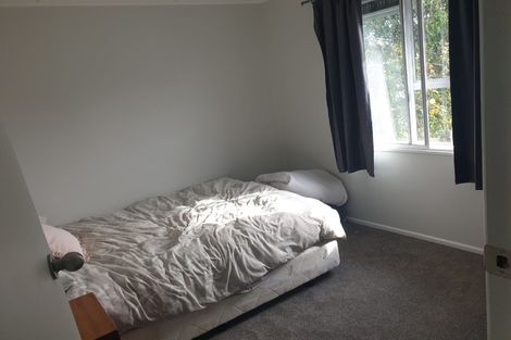 Photo of property in 7 Tararua Terrace, Cloverlea, Palmerston North, 4412