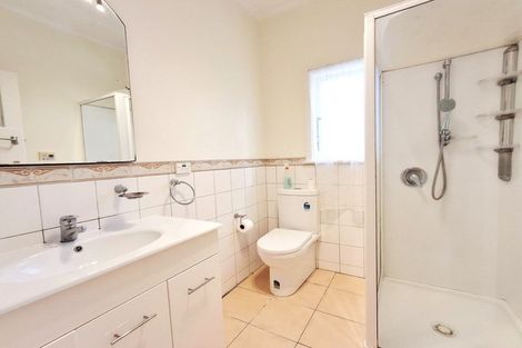 Photo of property in 7 Collier Avenue, Karori, Wellington, 6012