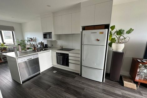 Photo of property in 12/3 Abbotleigh Avenue, Te Atatu Peninsula, Auckland, 0610