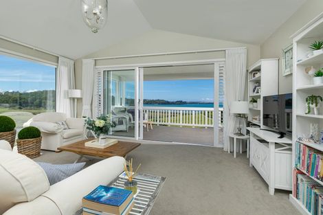 Photo of property in 98 Ahumoana Road, Okura Bush, Albany, 0794