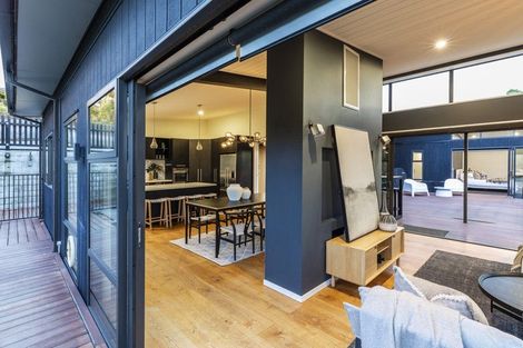 Photo of property in 1 Quarry Hill Terrace, Kennedys Bush, Christchurch, 8025