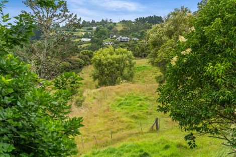 Photo of property in 253 Whitford Road, Shamrock Park, Howick, 2571