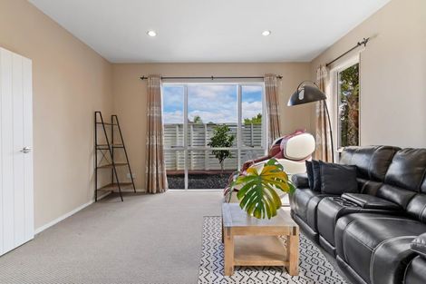 Photo of property in 3 Stamford Crescent, Flat Bush, Auckland, 2019