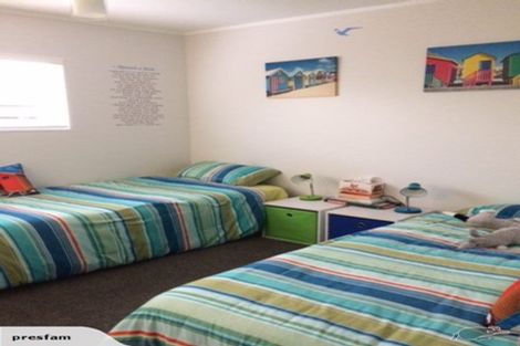 Photo of property in 1/15 Newhaven Terrace, Mairangi Bay, Auckland, 0630