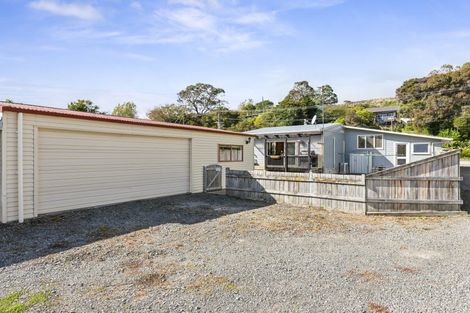 Photo of property in 43 Leinster Avenue, Raumati South, Paraparaumu, 5032