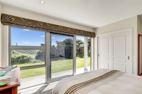 Photo of property in 21 Seascape View, Paremata, Porirua, 5024