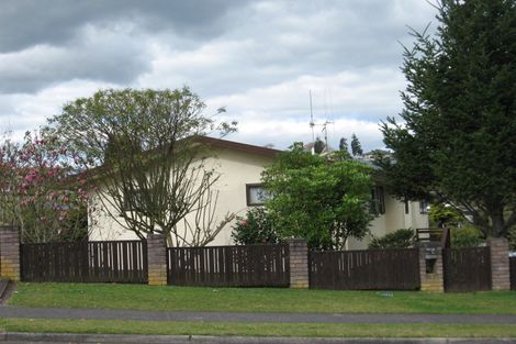 Photo of property in 22 Resolution Road, Welcome Bay, Tauranga, 3112